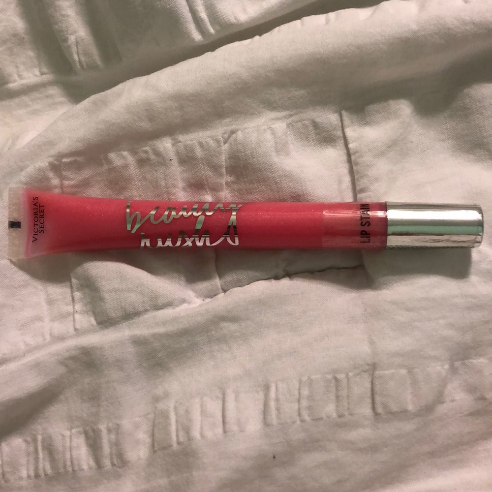 Pink lip stain
